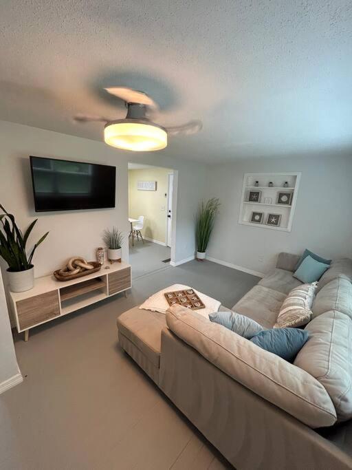 The Sunshine Homestay New Smyrna Beach Exterior foto
